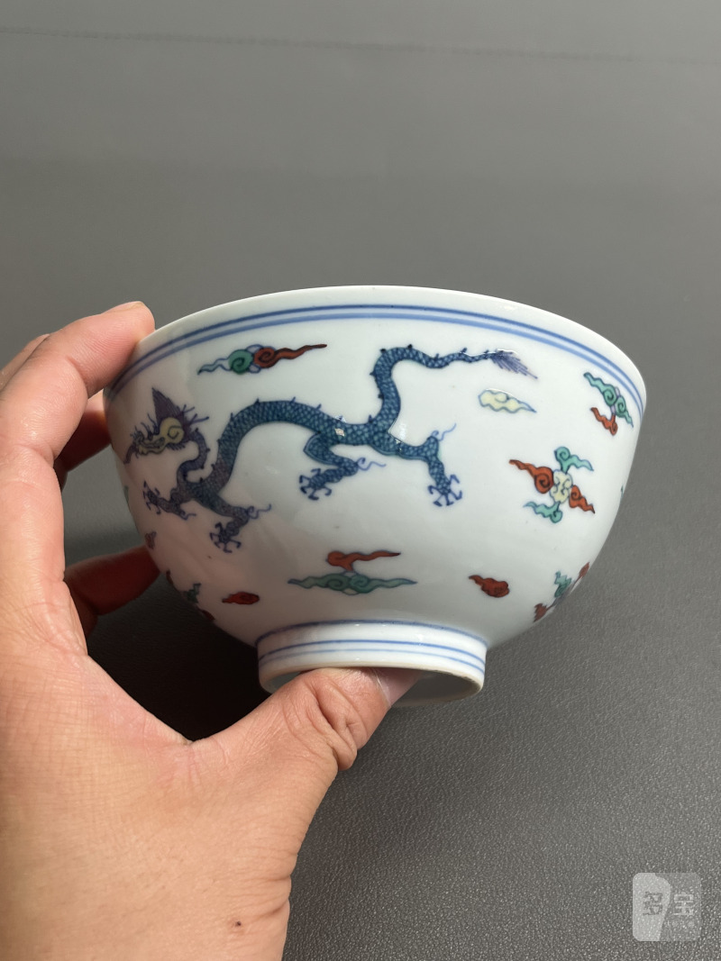清雍正 斗彩龙纹茶圆 - 图5
